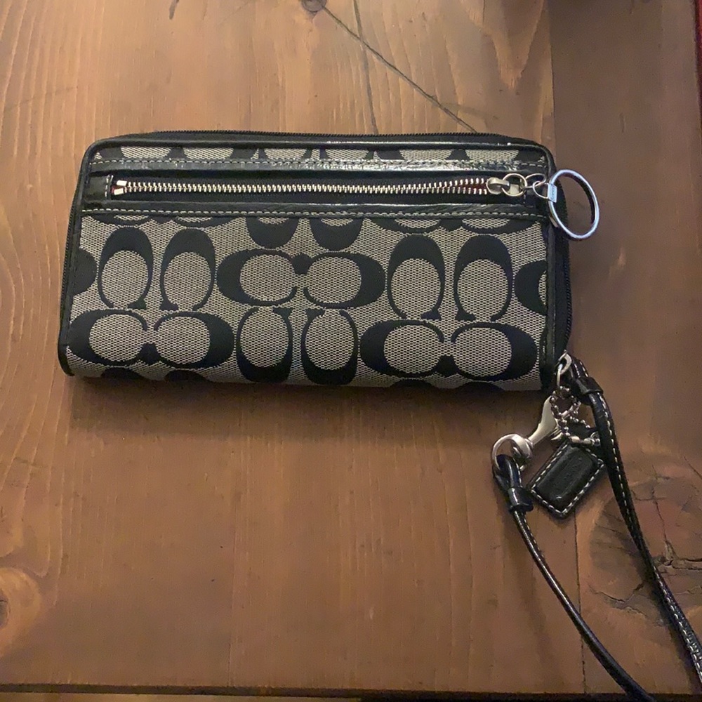 authentic coach wallet